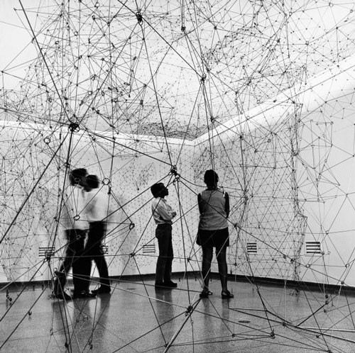 גגו-רישום בחלל