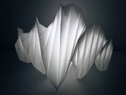 פיסול בנייר -גופי תאורה