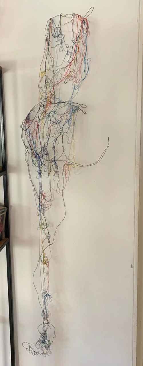 רישומי חוטי ברזל-סיון א.