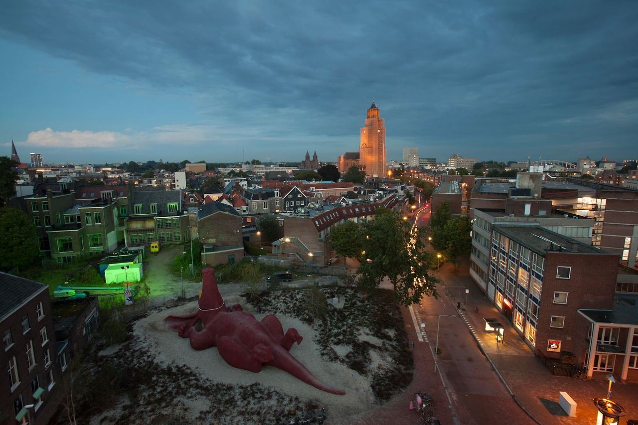 פסלי חוצות: Florentijn Hofman