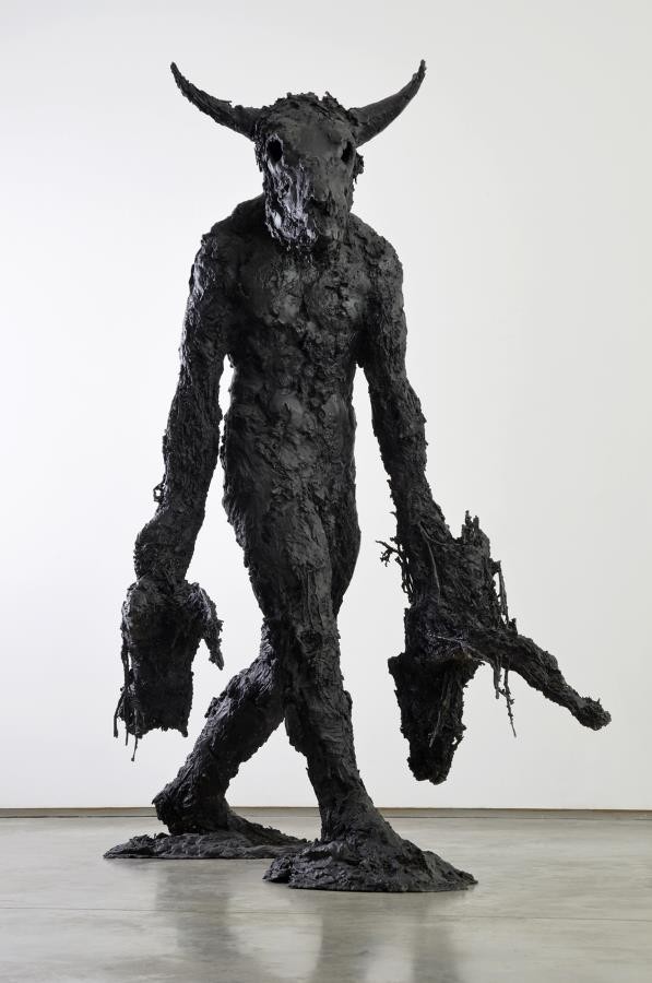 חוג פיסול נס ציונה: NICOLA HICKS.