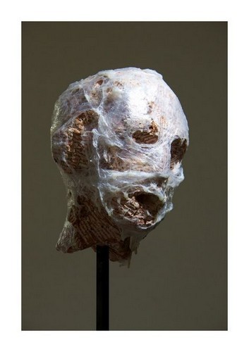 פיסול בטכניקה מעורבת, חימר, אפוקסי ליצירה, ניילון נצמד.