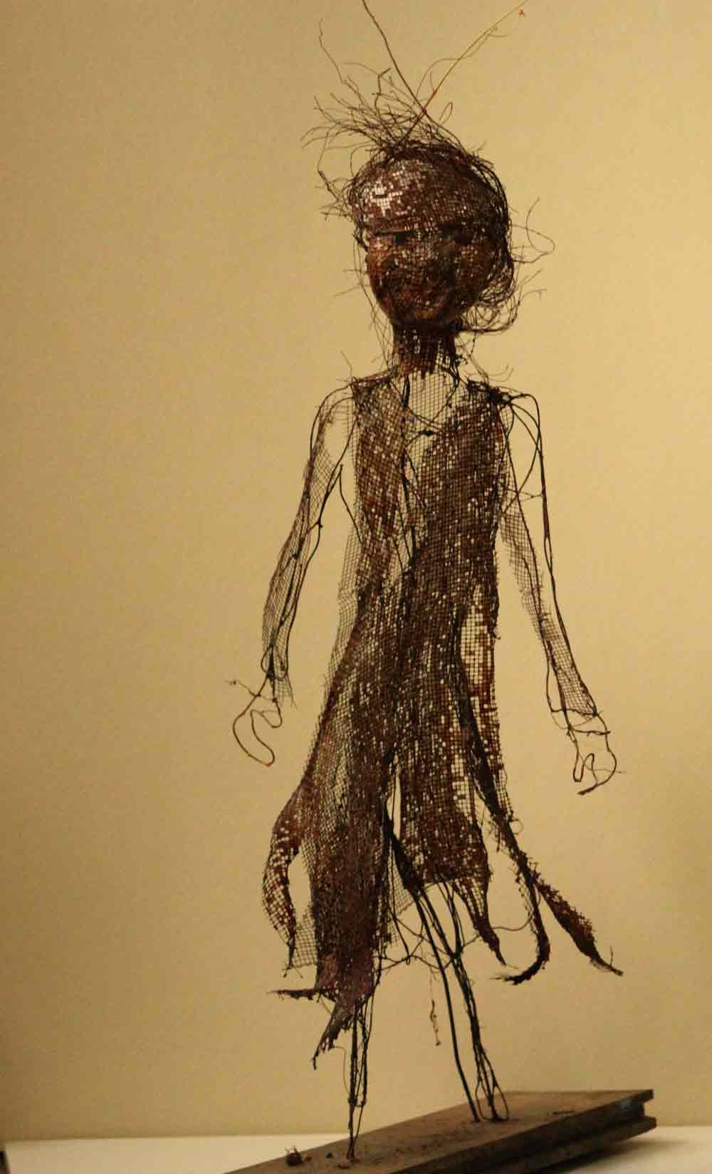 פיסול בחוט ברזל-הפסיכולוגיה של הורות.