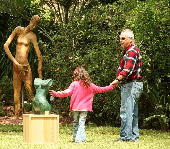 חוגי פיסול ברחובות