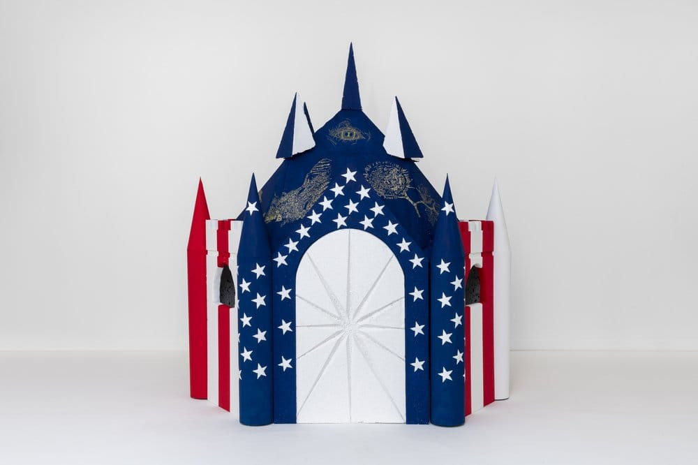 THE UNIVERSE IS COMING TO TOWN: USA PLAYHOUSE (CASTLE OF PEACE)-פוליסטירן מורחב (EPS) וב-XPS פוליסטירן