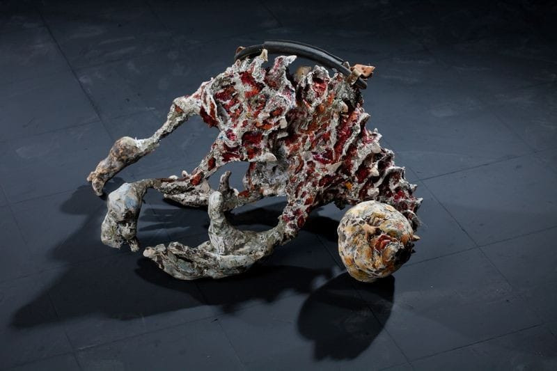 חוג פיסול נס ציונה-הניכור הגופני